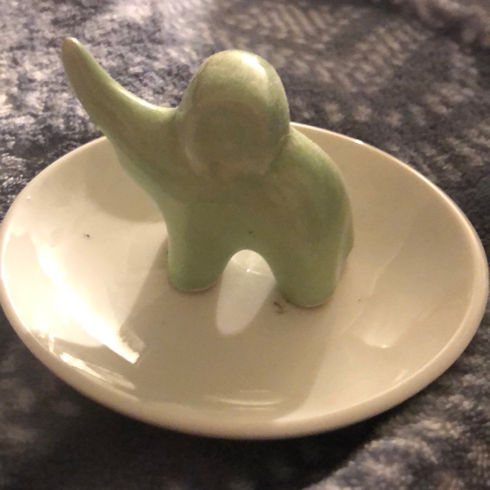 Ring holder